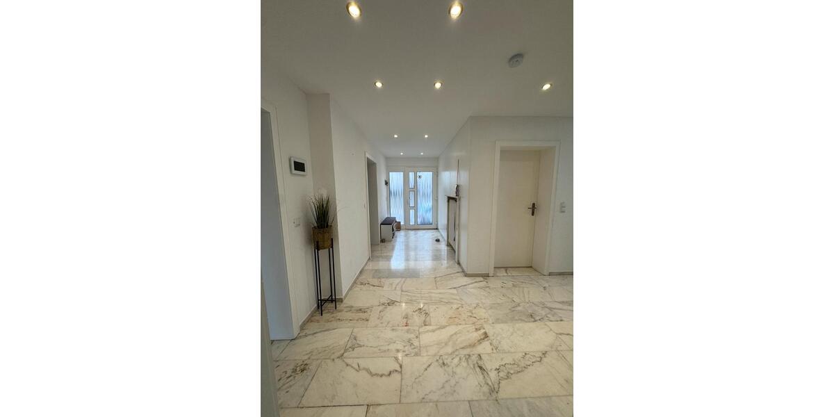 Einfamilienhaus Mayen - 6.5 Zimmer, 165 m&sup2;, 1.360&euro; | Angebot:24361846