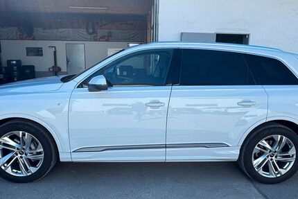 Audi Q7 105.000 km 46.800 &euro; Kirchdorf 85414
