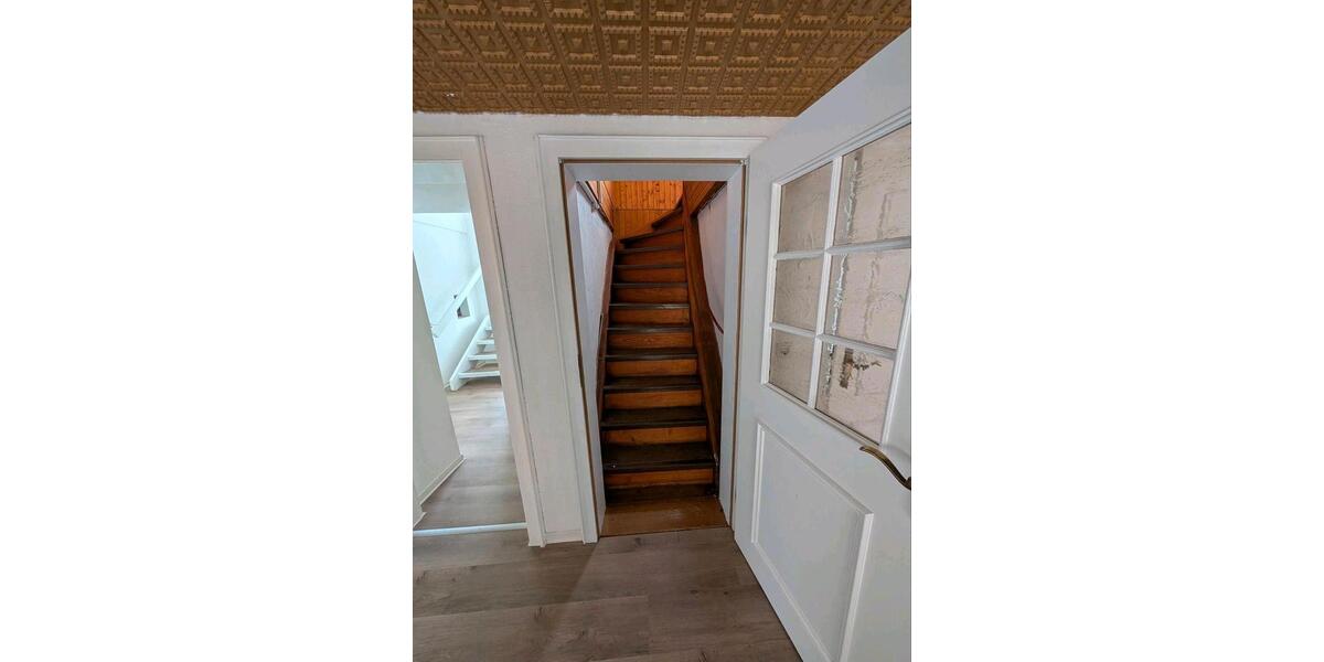 Einfamilienhaus Donzdorf - 5 Zimmer, 187 m&sup2;, 350.000&euro; | Angebot:26914132