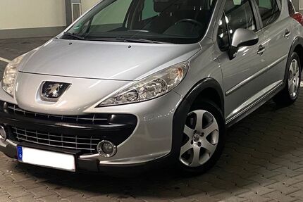 Peugeot 207 89.280 km 4.650 &euro; Mainz 55131