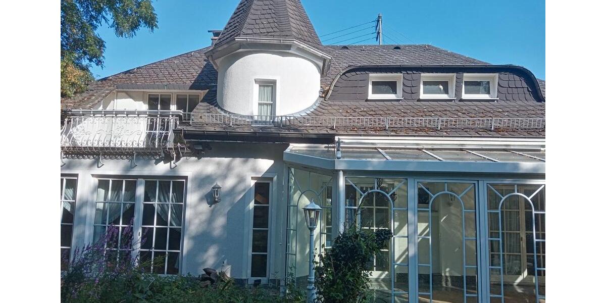 Einfamilienhaus Ranstadt - 9 Zimmer, 280 m&sup2;, 490.000&euro; | Angebot:27083584