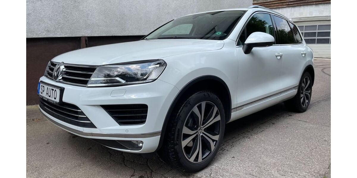 VW Touareg 132.000 km 24.490 € Neu-Ulm (Pfuhl) 89233