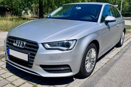 Audi A3 105.590 km 10.990 &euro; München 81541