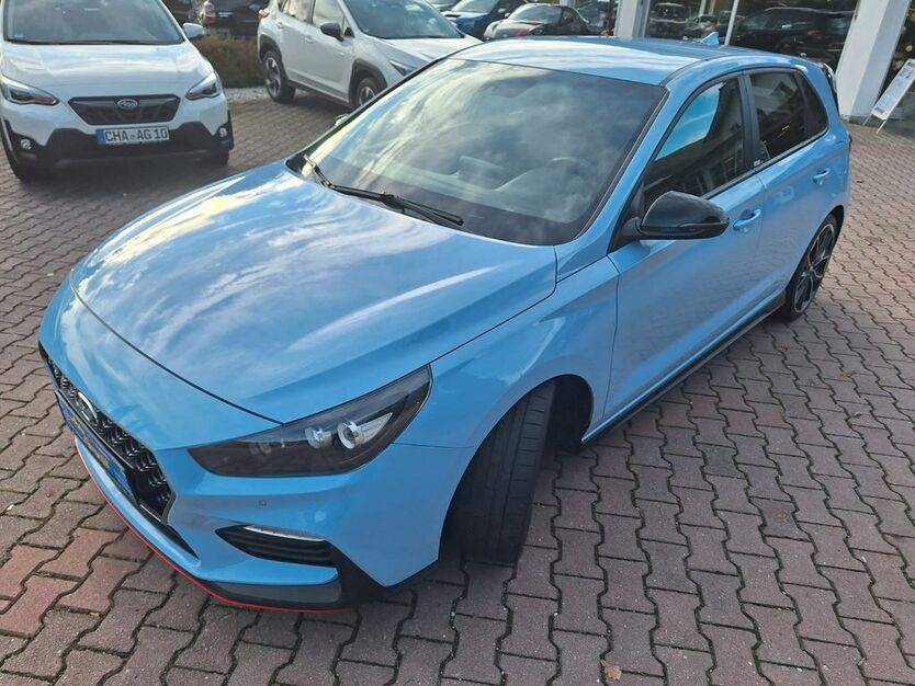 Hyundai i30 73.357 km 23.900 € Bad Kötzting 93444