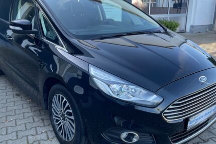 Ford S-Max 69.998 km 21.199 &euro; Leuna 06237