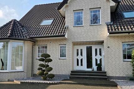 Haus Versmold - 7 Zimmer, 186 m&sup2;, 489.000&euro; | Angebot:26710367