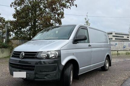 VW T5 Transporter 175.000 km 19.500 &euro; Düsseldorf 40215