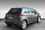 Toyota Yaris 1.0 Basic Radio 91.836 km 2.300 &euro; Wuppertal 42327