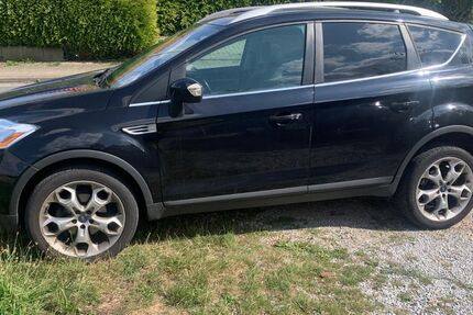 Ford Kuga 182.000 km 6.250 &euro; Bad Salzdetfurth 31162
