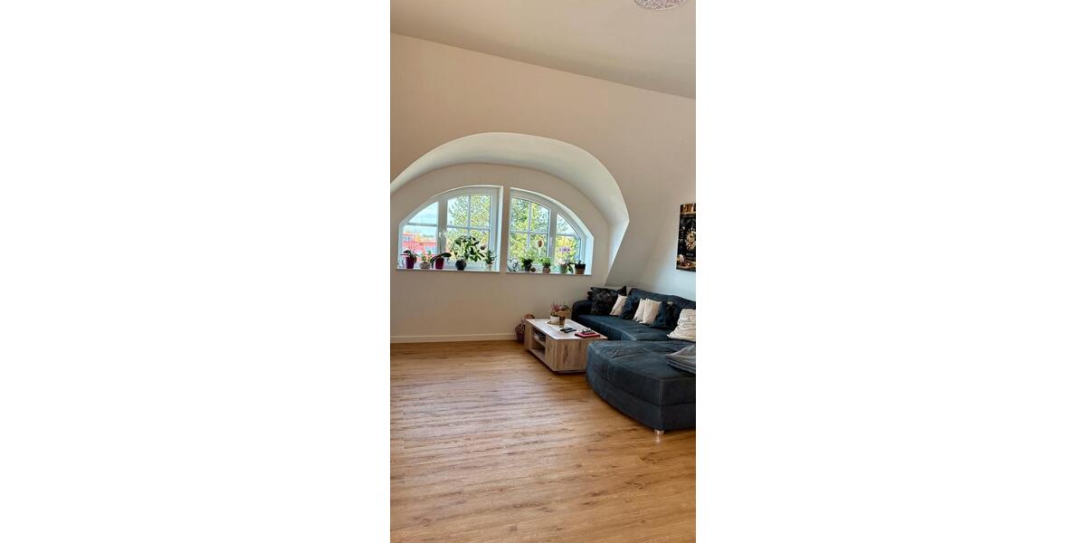 Dachgeschoßwohnung Moormerland - 4 Zimmer, 100 m&sup2;, 1.190&euro; | Angebot:26327513