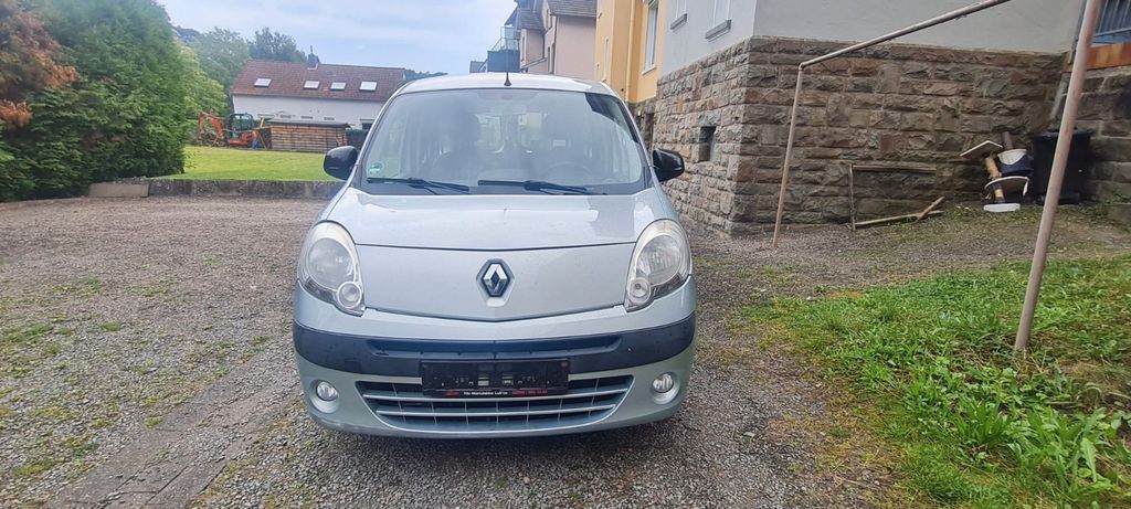 Renault Kangoo 266.248 km 4.200 € Gummersbach 51645