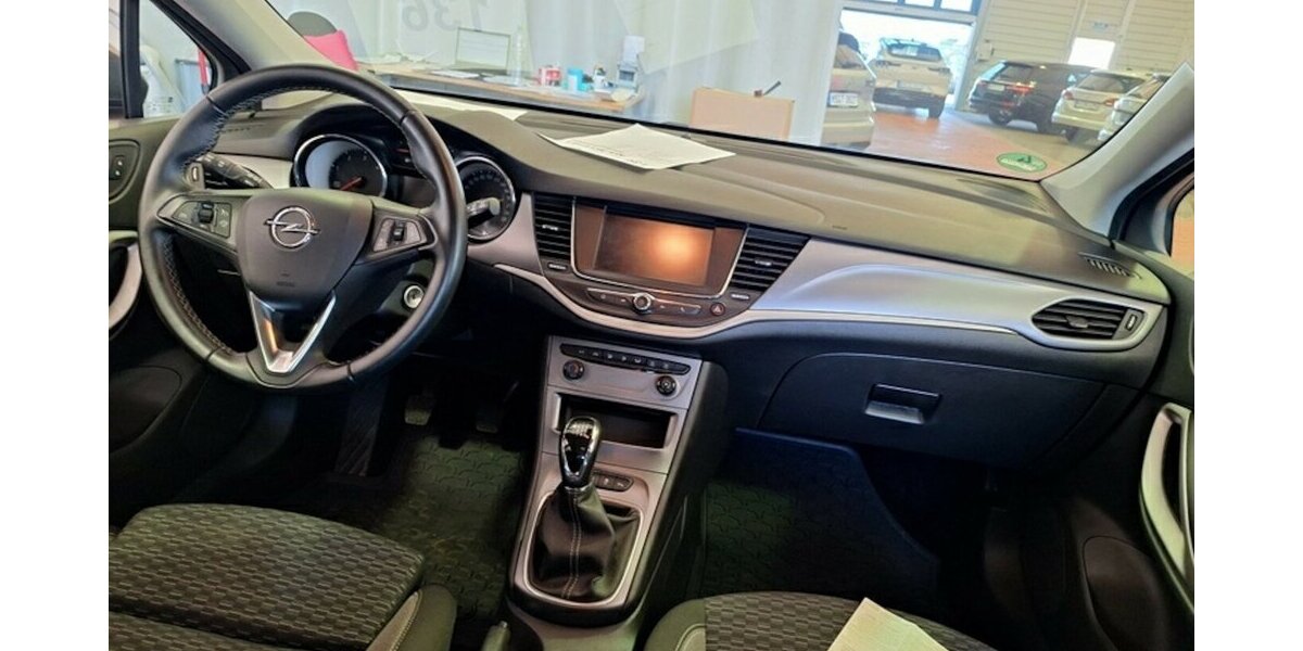 Opel Astra Klima Navi Temp CarPlay GARANTIE 28.000 km 28.000 km 14.500 &euro; Erftstadt 50374