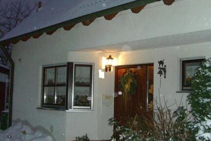 Haus Markt Erlbach - 5 Zimmer, 120 m&sup2;, 419.000&euro; | Angebot:25048325