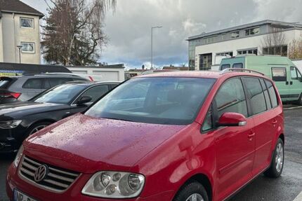 VW Touran 304.000 km 2.350 &euro; Hagen 58093