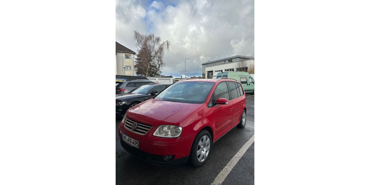 VW Touran 304.000 km 2.350 &euro; Hagen 58093