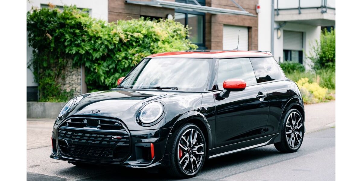 Mini John Cooper Works 7.700 km 37.000 &euro; Neuss 41468