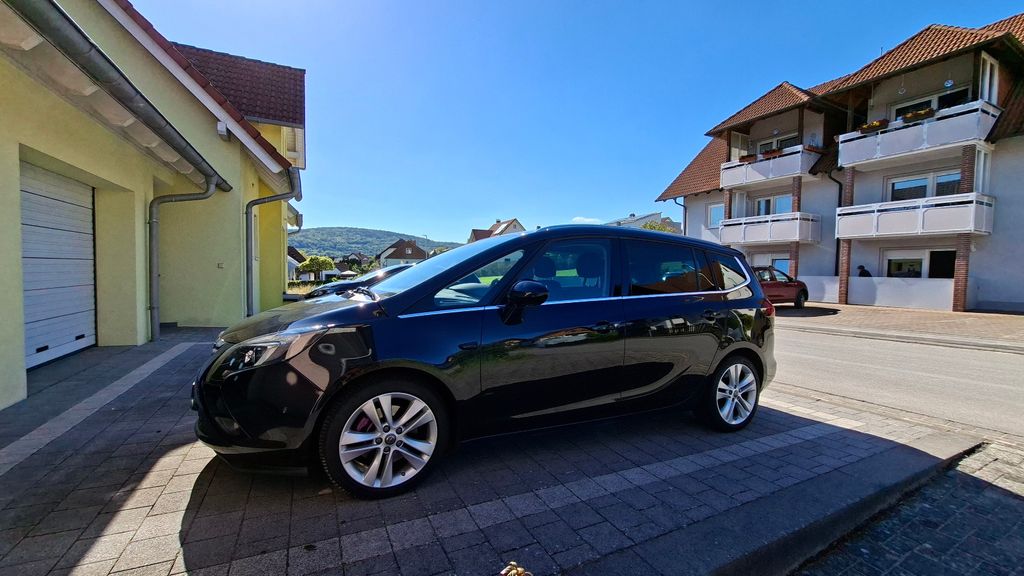 Opel Zafira Tourer 189.000 km 7.100 &euro; Bad Bocklet 97708