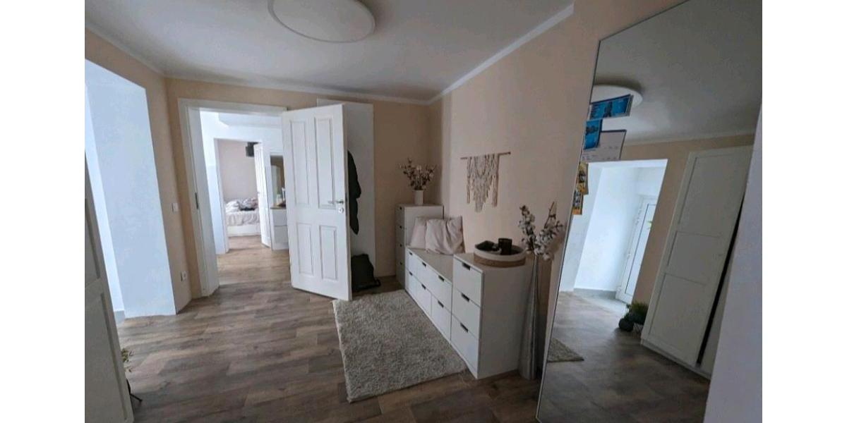 Doppelhaushälfte Kolkwitz - 5 Zimmer, 150 m&sup2;, 340.000&euro; | Angebot:26316487