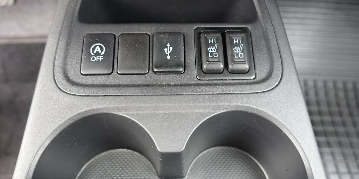 Mitsubishi Space Star Select+ Kamera Alu WR Sitzh. DAB 1. Han 21.600 km 12.950 &euro; Neumarkt/OPf 92318