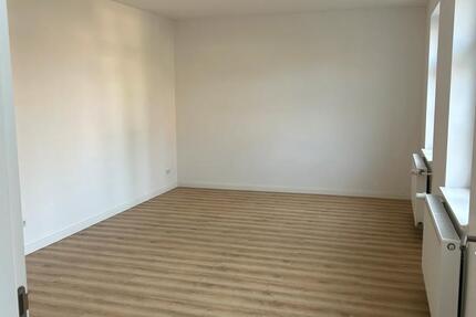 Wohnung Milower Land - 2 Zimmer, 83 m&sup2;, 1.060&euro; | Angebot:24535921
