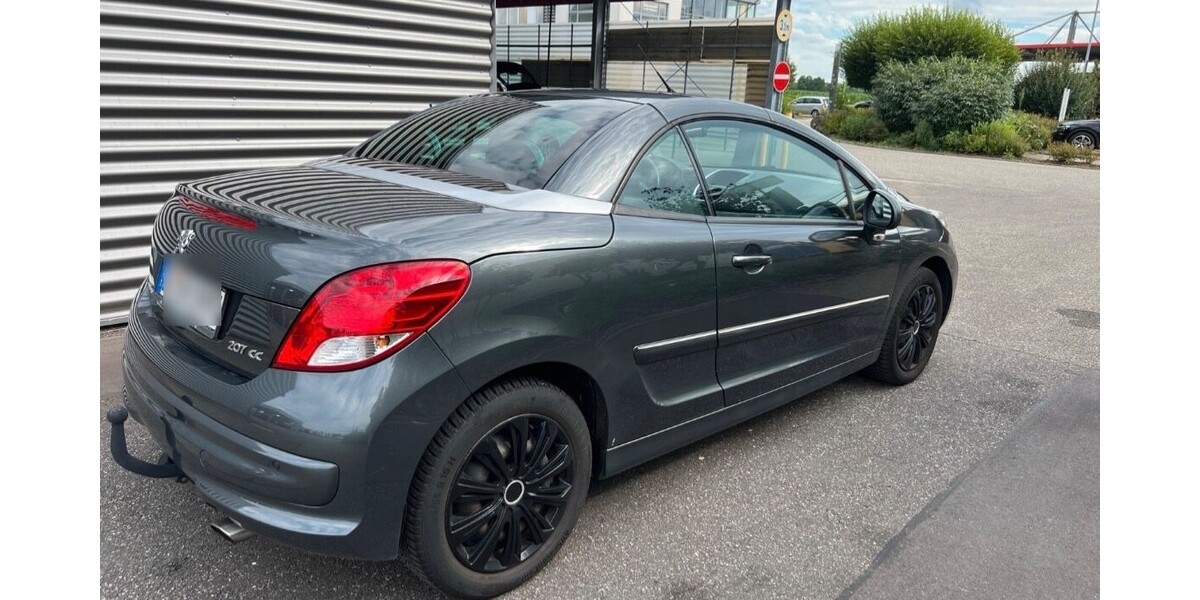 Peugeot 207 CC 135.500 km 7.000 &euro; Magdeburg 39104