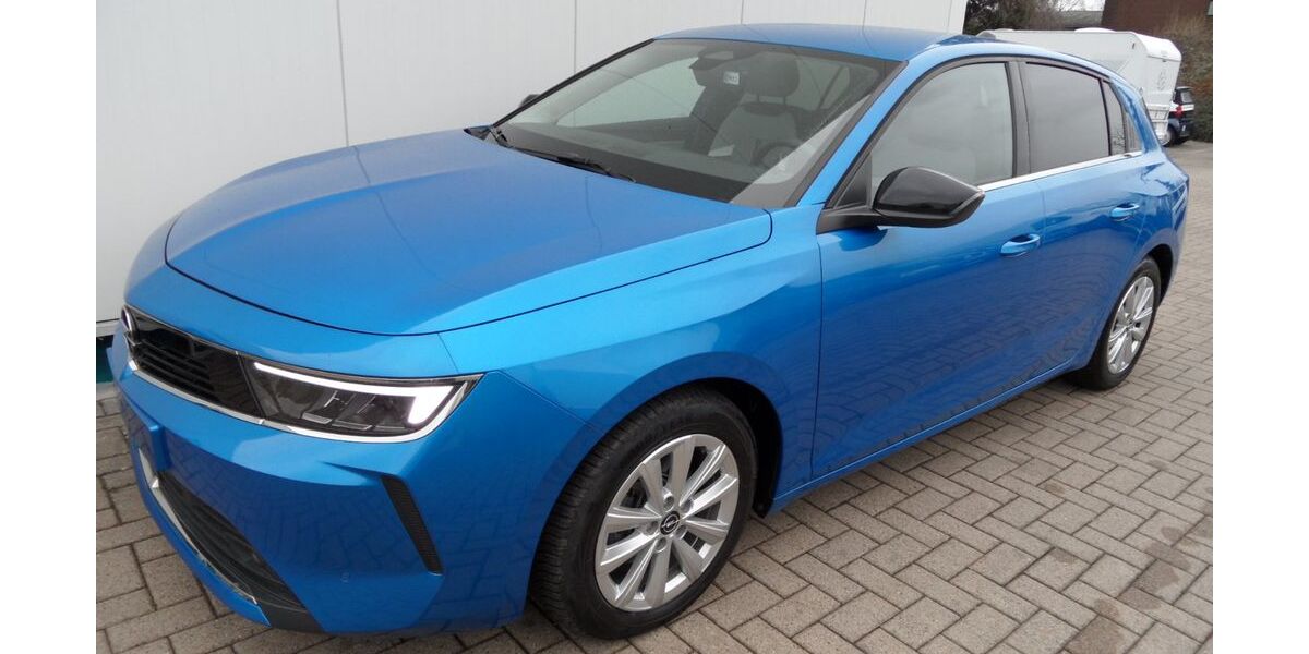 Opel Astra 18.300 km 17.950 &euro; Georgsmarienhütte 49124