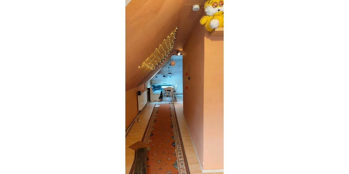 Dachgeschoßwohnung Nahrendorf - 2.5 Zimmer, 90 m&sup2;, 500&euro; | Angebot:25179390