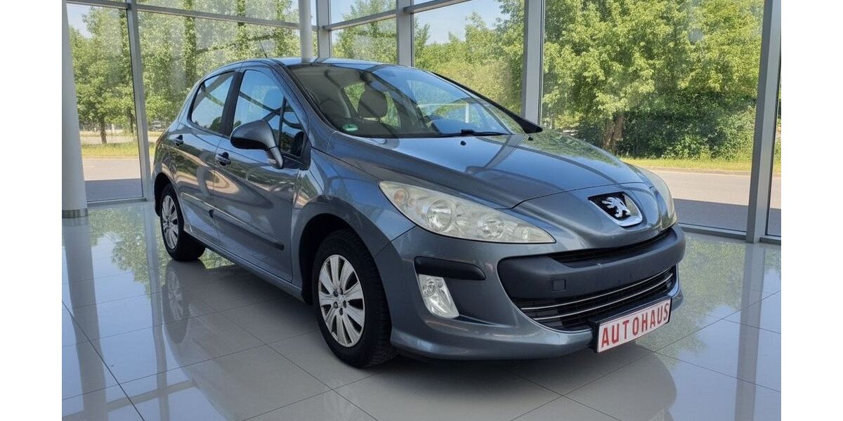Peugeot 308 208.000 km 2.490 &euro; Halle Saale 06132