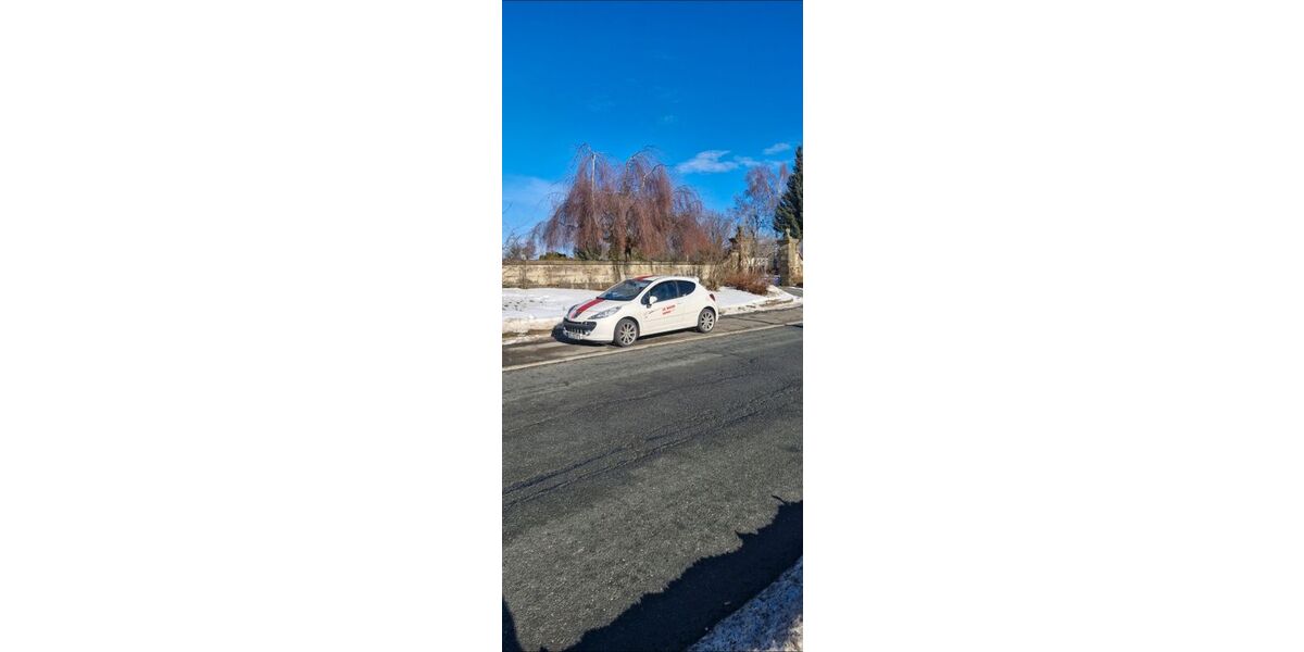 Peugeot 207 160.000 km 3.700 &euro; Presseck 95355