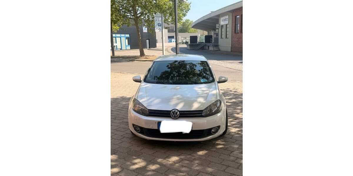 VW Golf 268.235 km 3.500 &euro; Berlin 13405