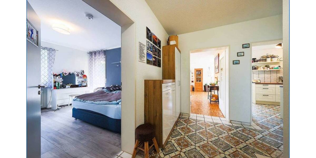 Etagenwohnung Singen (Hohentwiel) Singen - 4 Zimmer, 121 m&sup2;, 390.000&euro; | Angebot:26293183