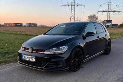 VW Golf 109.915 km 23.500 &euro; Bornheim 53332