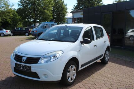 Dacia Sandero 171.235 km 1.600 &euro; Großefehn 26629