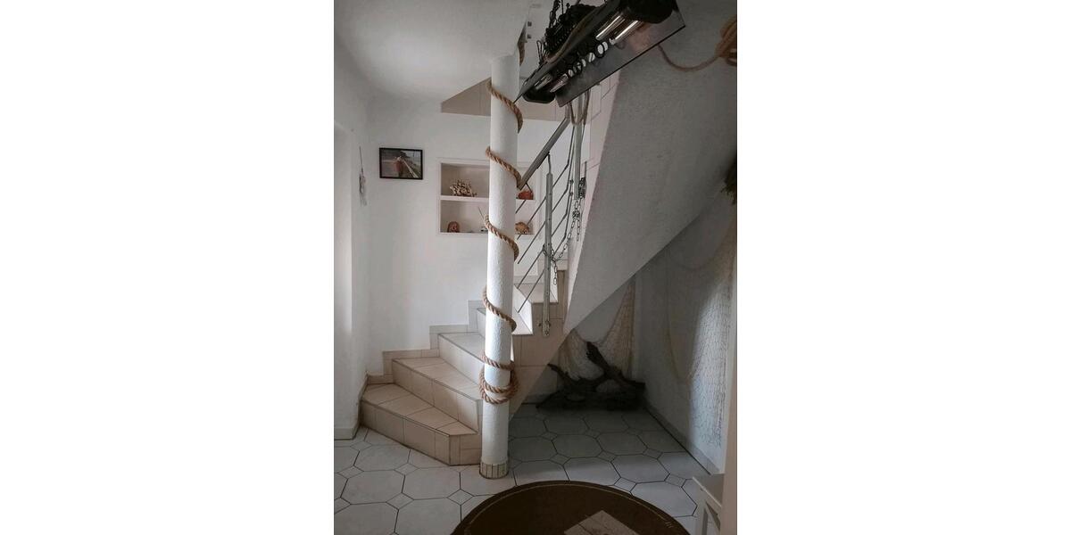 Einfamilienhaus Saarlouis - 7 Zimmer, 115 m&sup2;, 175.000&euro; | Angebot:26883403