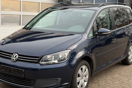 VW Touran 188.000 km 5.990 &euro; Bösel 26219