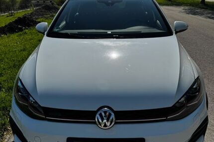 VW Golf 29.990 km 22.800 &euro; Deggingen 73326