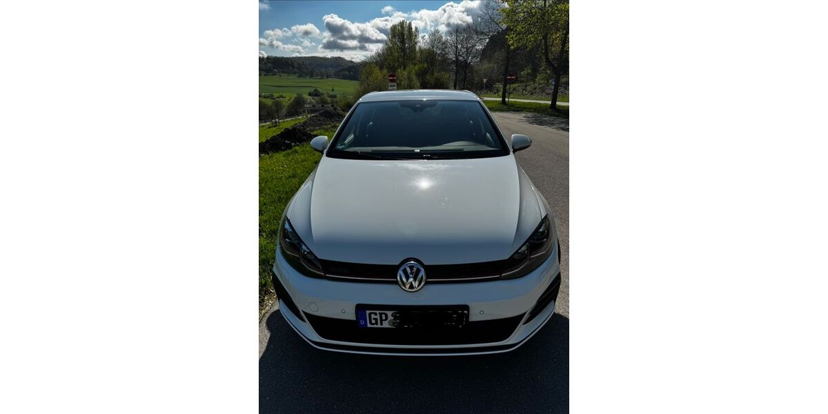 VW Golf 29.990 km 22.800 &euro; Deggingen 73326