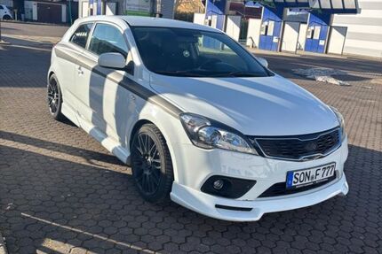 Kia pro ceed / ProCeed 142.000 km 5.900 &euro; Sonneberg 96515