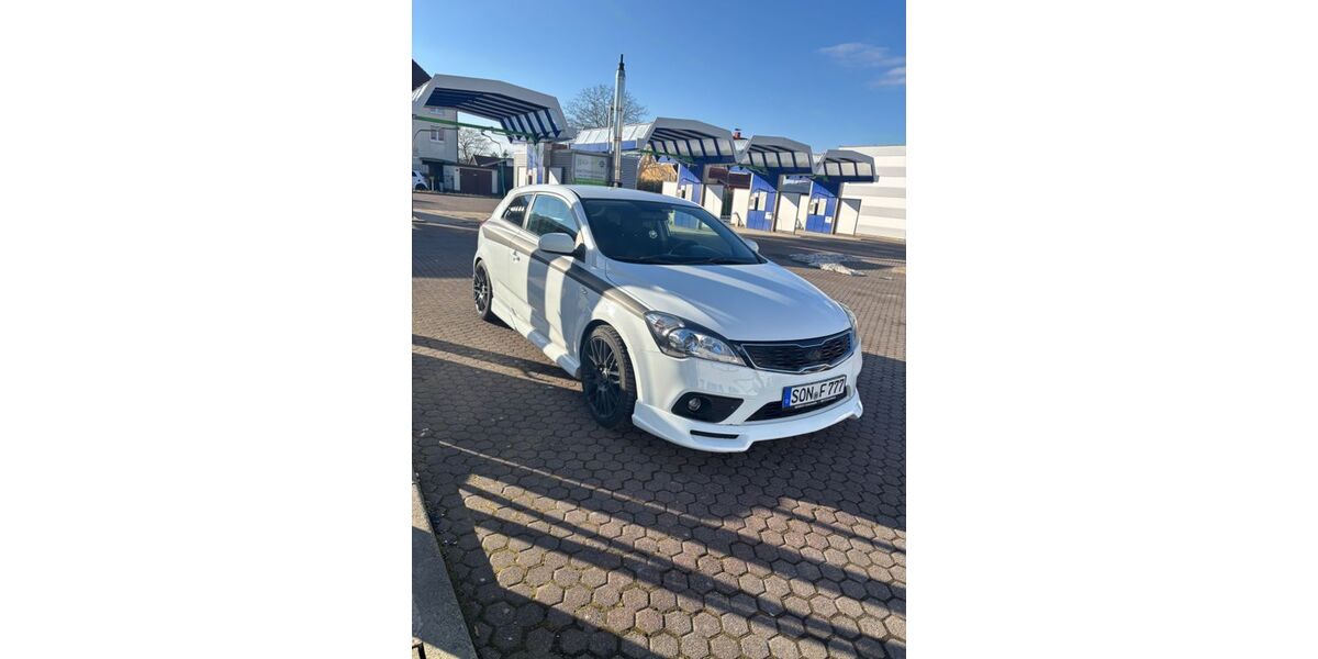Kia pro ceed / ProCeed 142.000 km 5.900 &euro; Sonneberg 96515