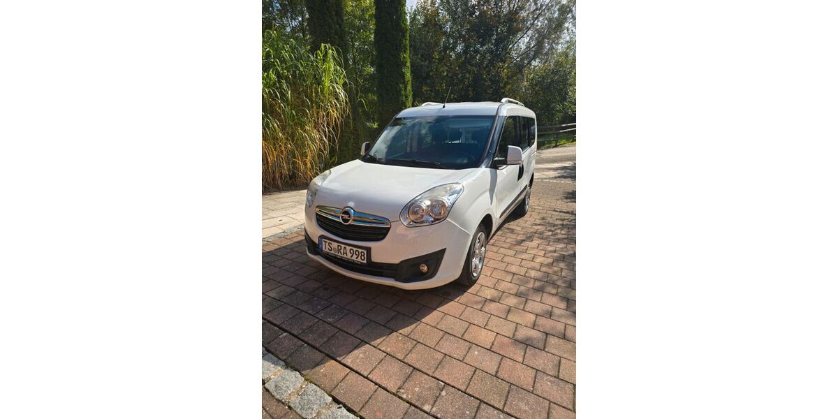 Opel Combo 221.000 km 6.900 € Trostberg 83308
