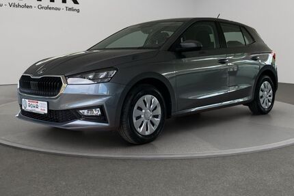 Skoda Fabia 1.022 km 18.599 &euro; Vilshofen 94474