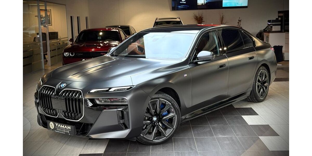 BMW i7 12.000 km 107.850 &euro; Mülheim an der Ruhr 45472