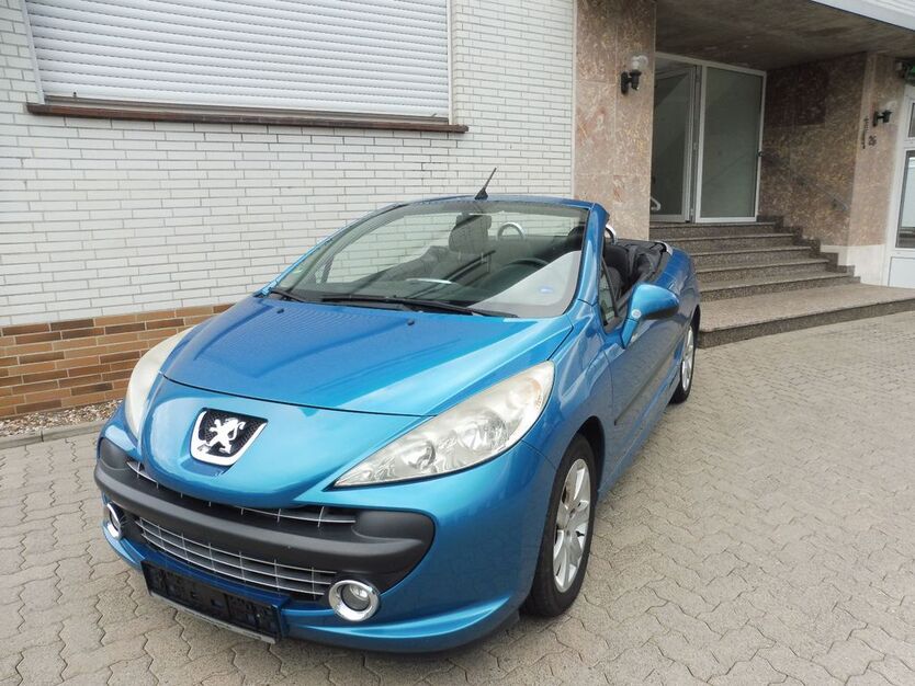 Peugeot 207 174.171 km 2.700 € Neitersen 57638