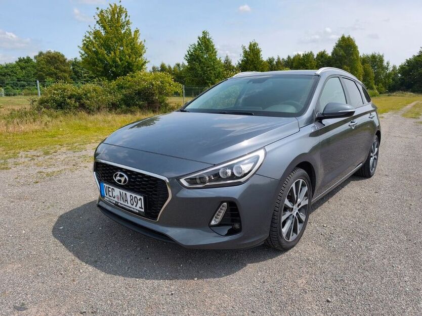 i30