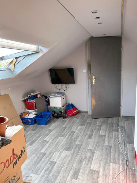 ObjNr:19593 - Haus sucht geschickten Handwerker - renovierungsbedürftiges RH in angenehmer Wohnlage in Hemsbach 5 zimmer