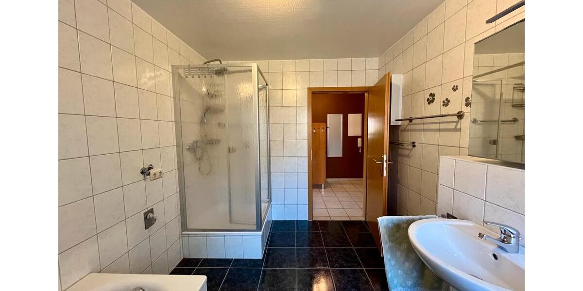 Dachgeschoßwohnung Bad Münstereifel - 3.5 Zimmer, 110 m&sup2;, 1.200&euro; | Angebot:26384297