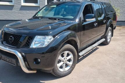 Nissan Navara 185.800 km 12.300 &euro; Lemgo 32657