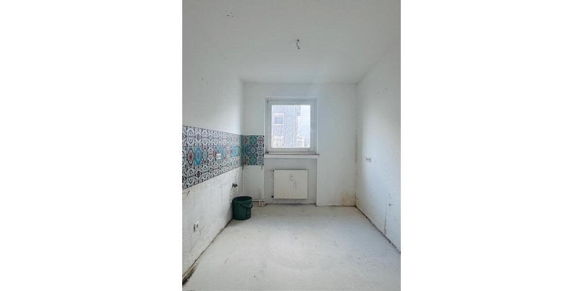 Erdgeschoßwohnung Remscheid Lüttringhausen - 4 Zimmer, 83 m&sup2;, 536&euro; | Angebot:24812337