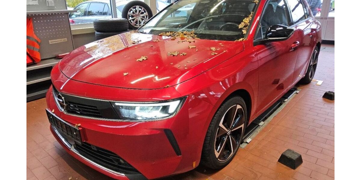 Opel Astra 16.982 km 18.980 &euro; Bad Driburg 33014