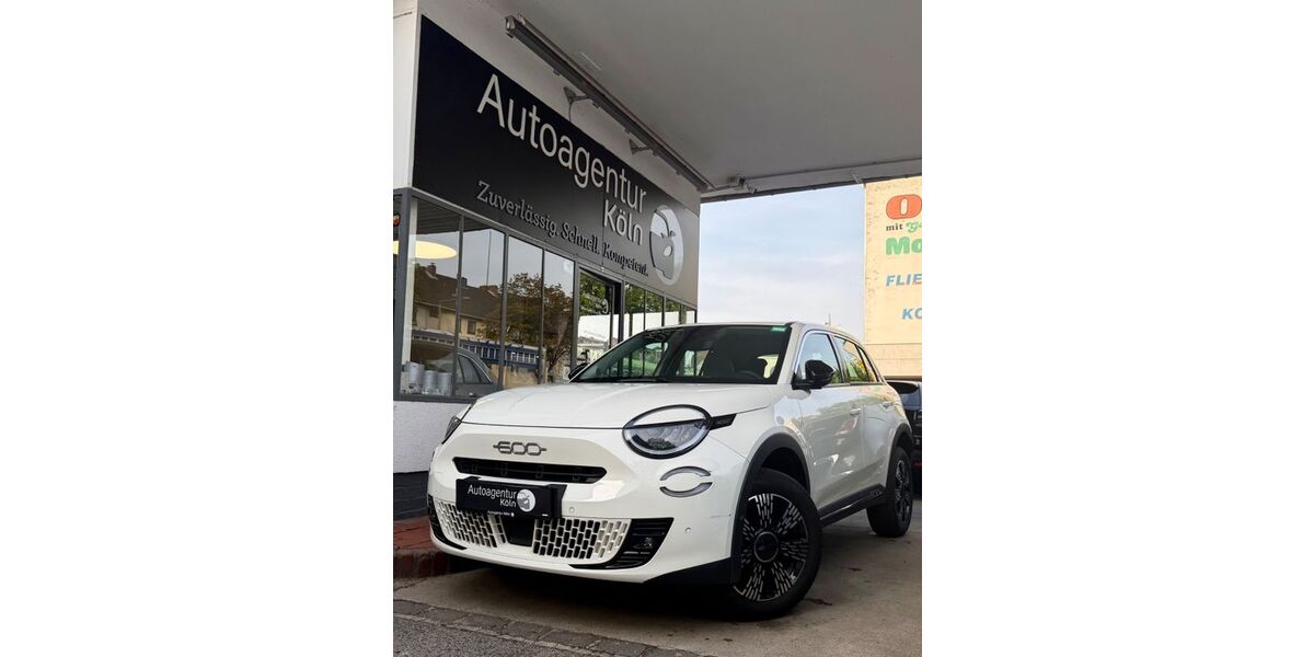 Fiat 600 13.993 km 18.690 &euro; Köln 51067